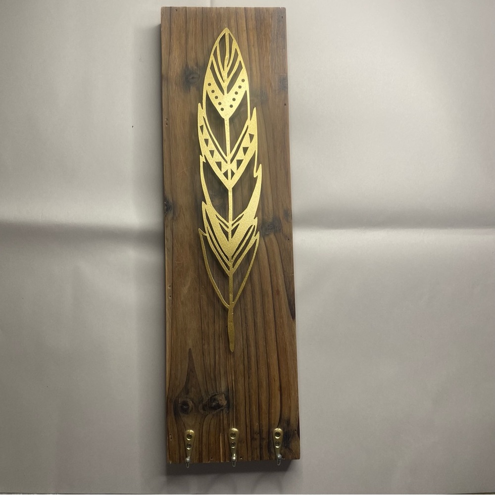 Gold Feather Wall Decor with Hooks